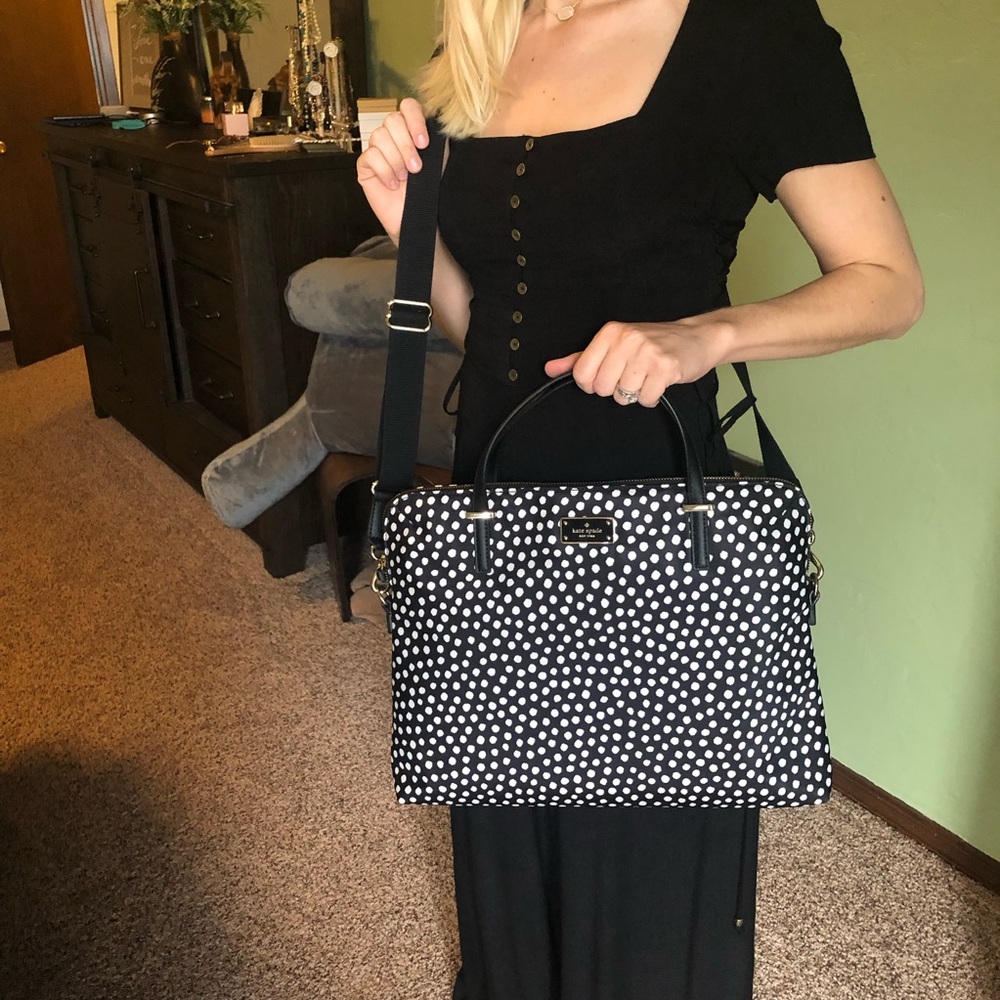 ♠️Laptop Crossbody KS